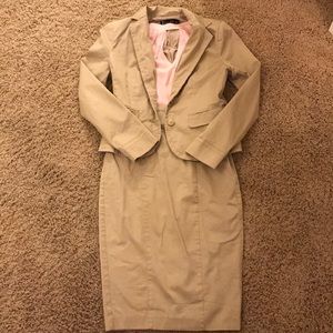 New York & Company tan/pink skirt suit. Like new.